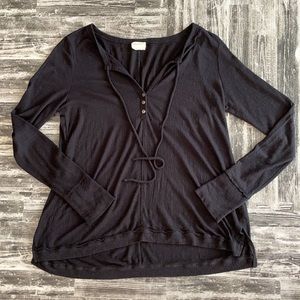 Emory park oversized medium Black long sleeve top
